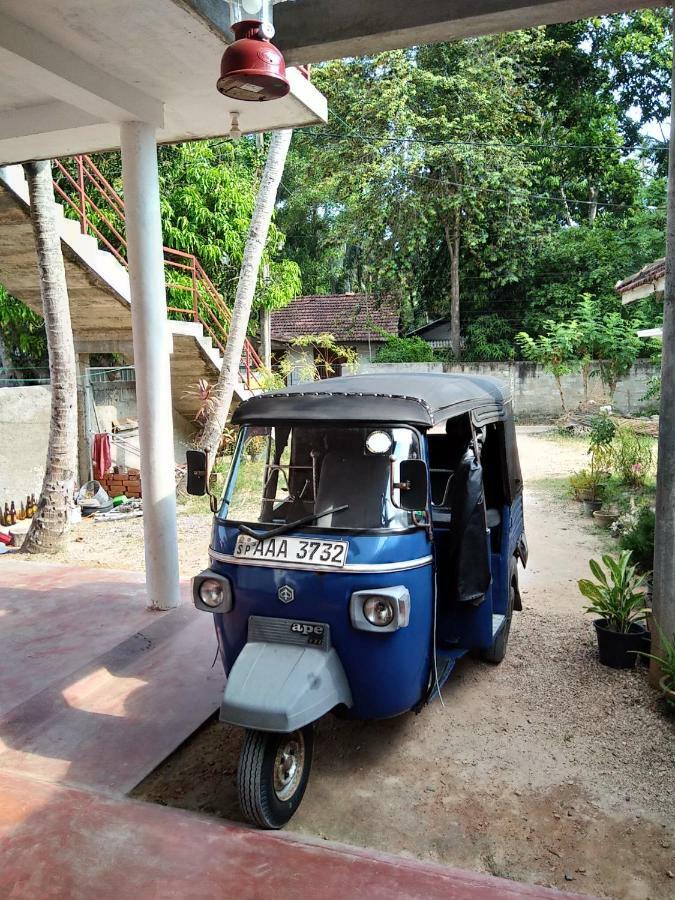 Mallika Resort Mirissa Luaran gambar